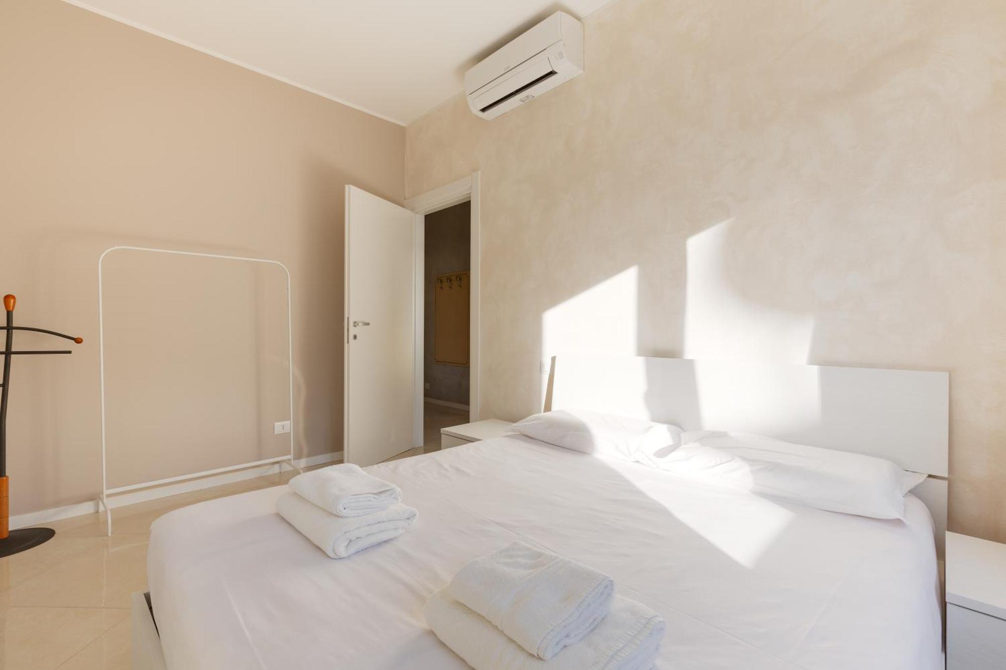 Niguarda Bright Apartment W/ Balcony Milano Dış mekan fotoğraf